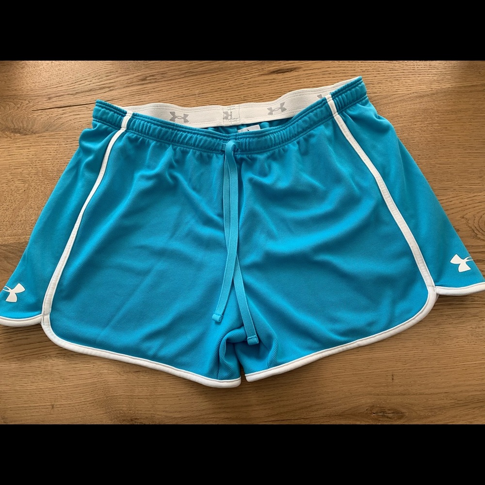 Under Armour Brand Women’s Athletic Shorts Size M